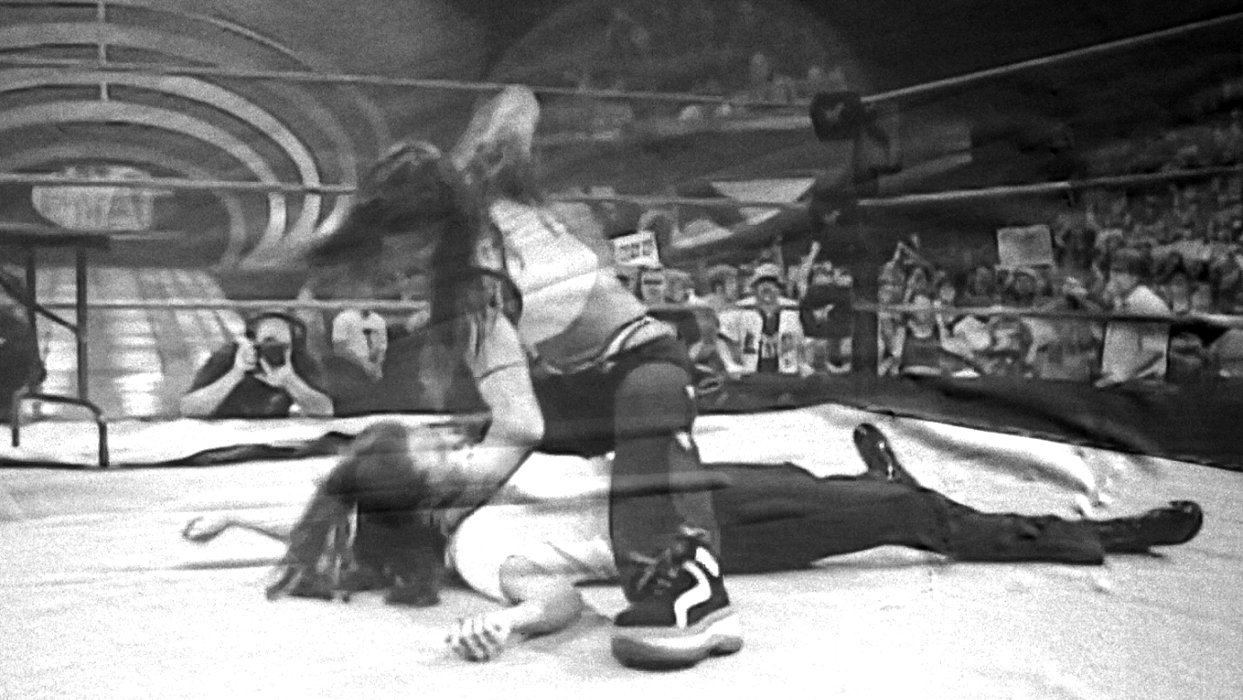 Bubba Ray Dudley, D-Von Dudley & Lita vs. Kurt Angle, HHH & Stephanie McMahon