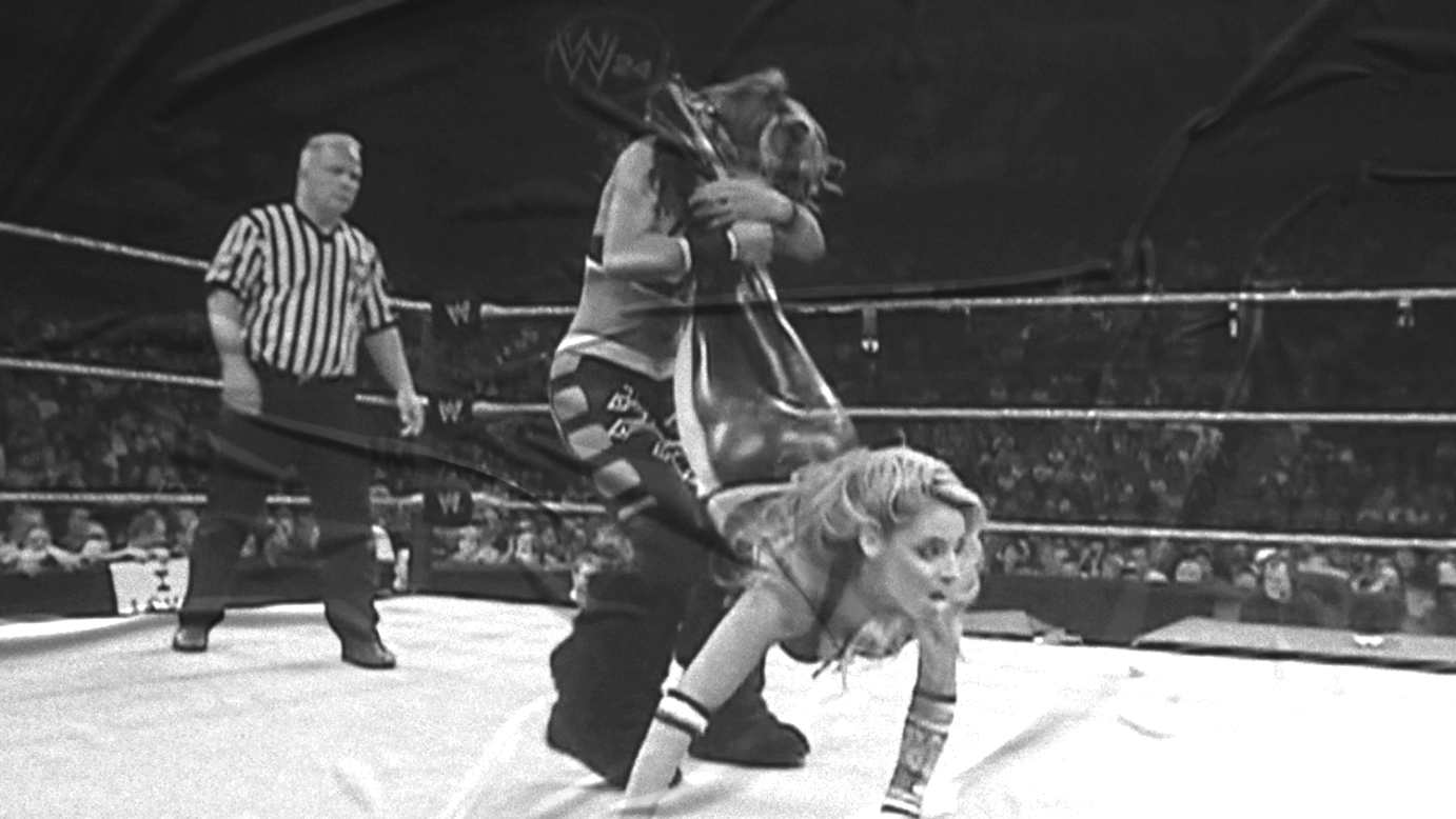 Melina vs. Trish Stratus