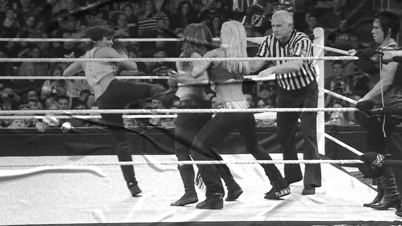 John Morrison & Trish Stratus vs. Vickie Guerrero, Layla, Michelle McCool & Dolph Ziggler