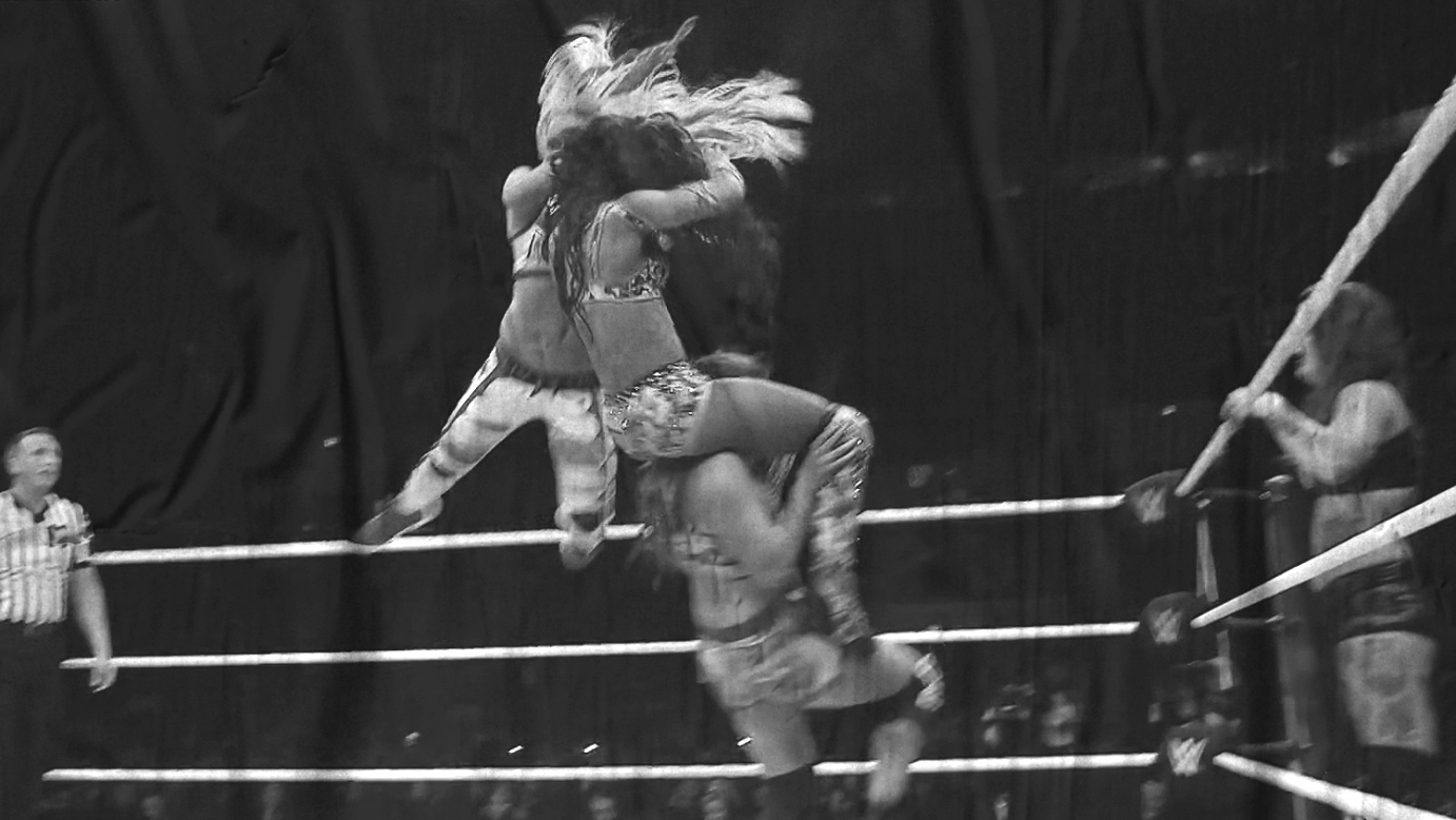 Sasha Banks, Bayley & Natalya vs. Sarah Logan, Liv Morgan & Ruby Riott