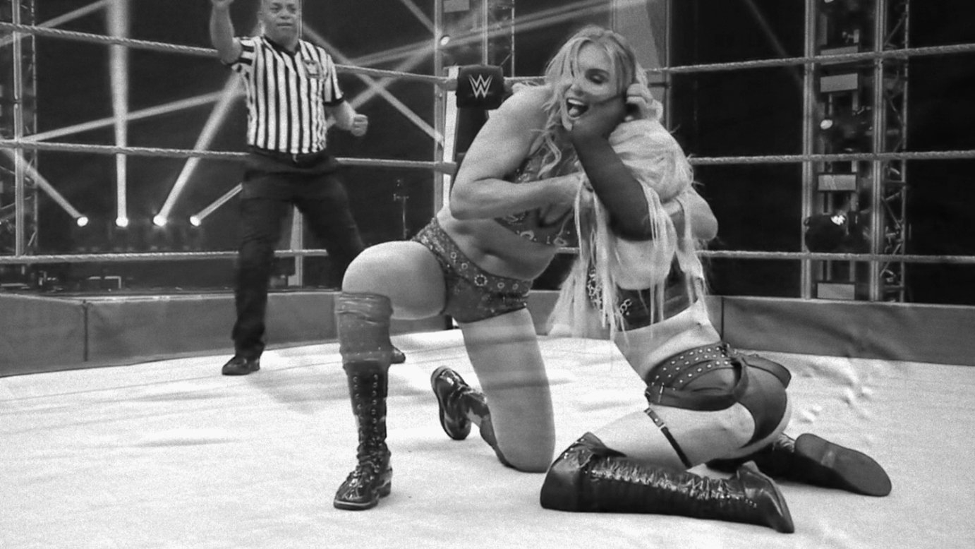 Charlotte Flair vs. Liv Morgan