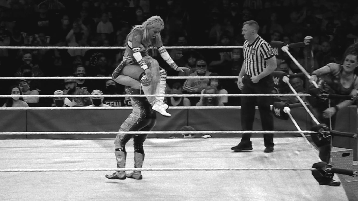 Carmella & Billie Kay vs. Natalya & Tamina Snuka vs. Dana Brooke & Mandy Rose vs. Lana & Naomi vs. Liv Morgan & Ruby Riott