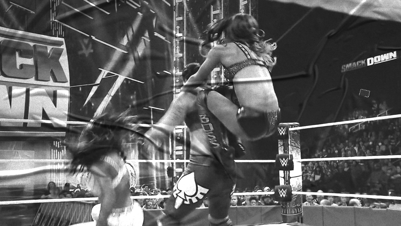 Sasha Banks & Naomi vs. Shayna Baszler & Natalya