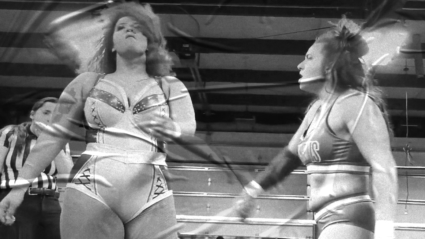 Christina Marie vs. Willow Nightingale
