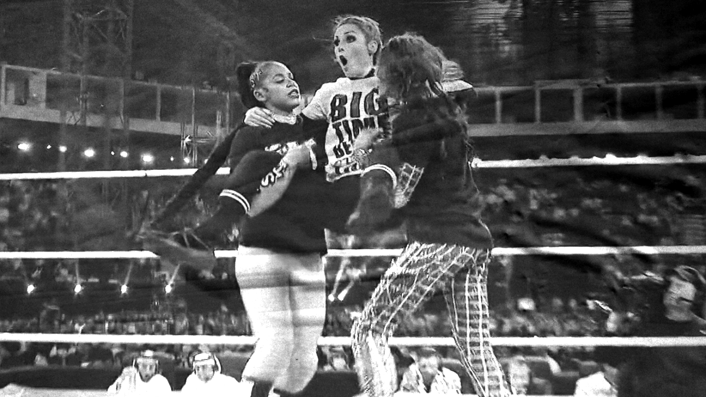 Sasha Banks vs. Bianca Belair vs. Becky Lynch