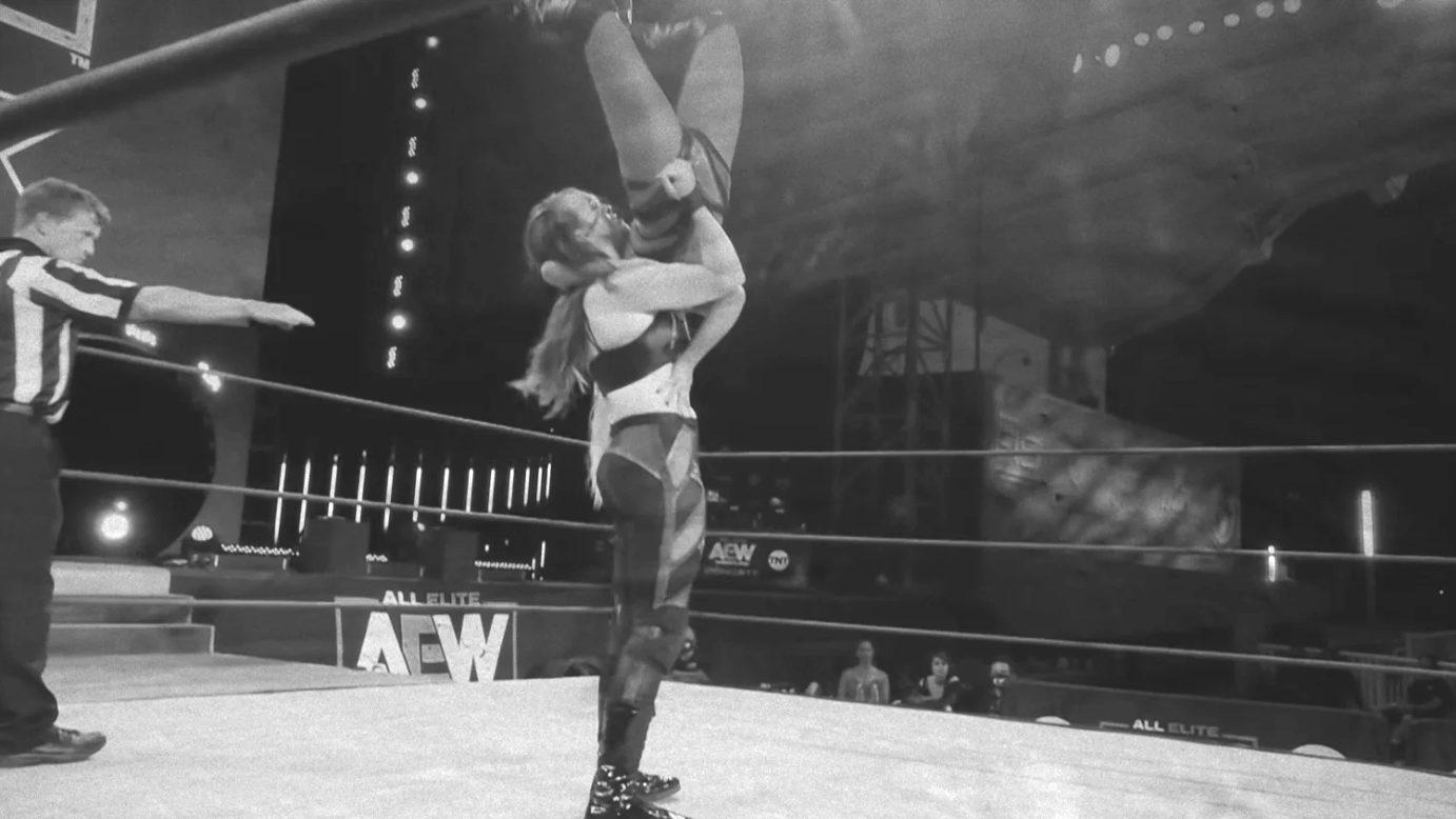 Penelope Ford vs. KiLynn King