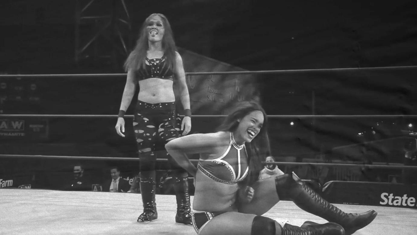 Ivelisse vs. Kaci Lennox