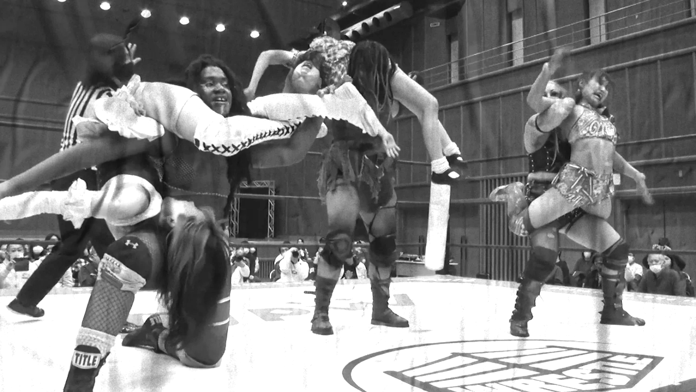Trish Adora, Heidi Howitzer & Max the Impaler vs. Pom Harajuku, Rika Tatsumi & Miu Watanabe