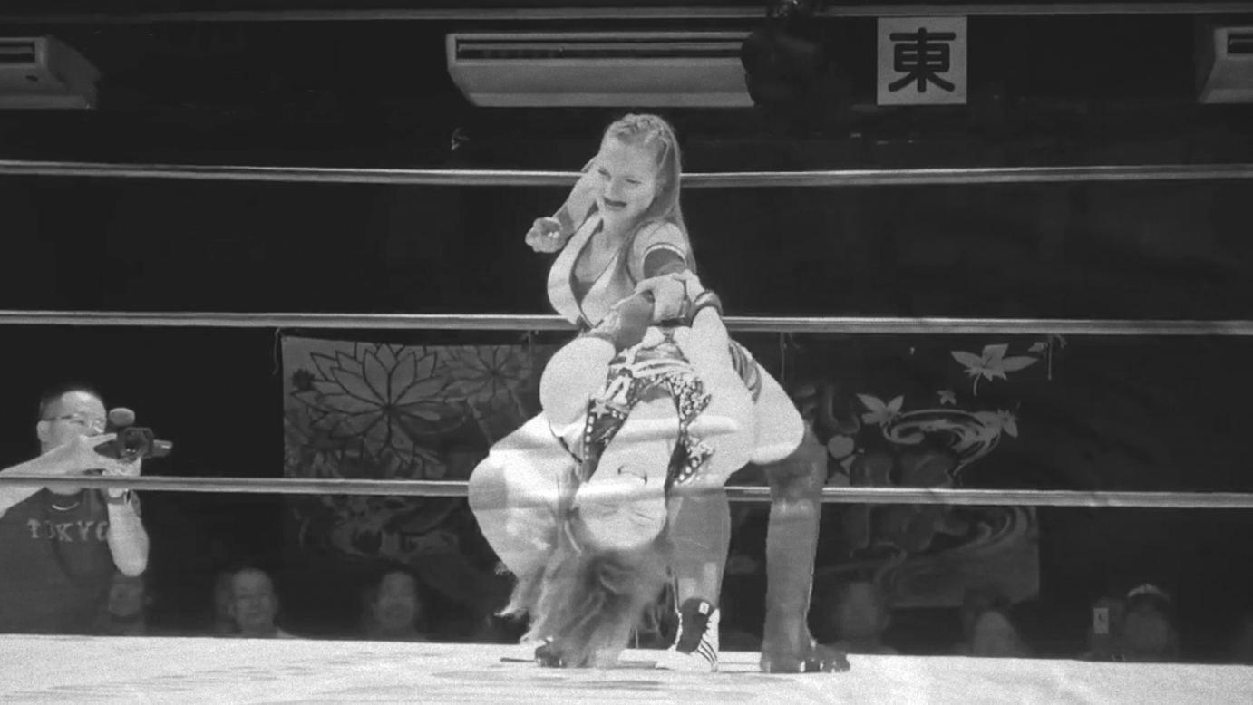 Mayu Iwatani vs. Kelly Klein