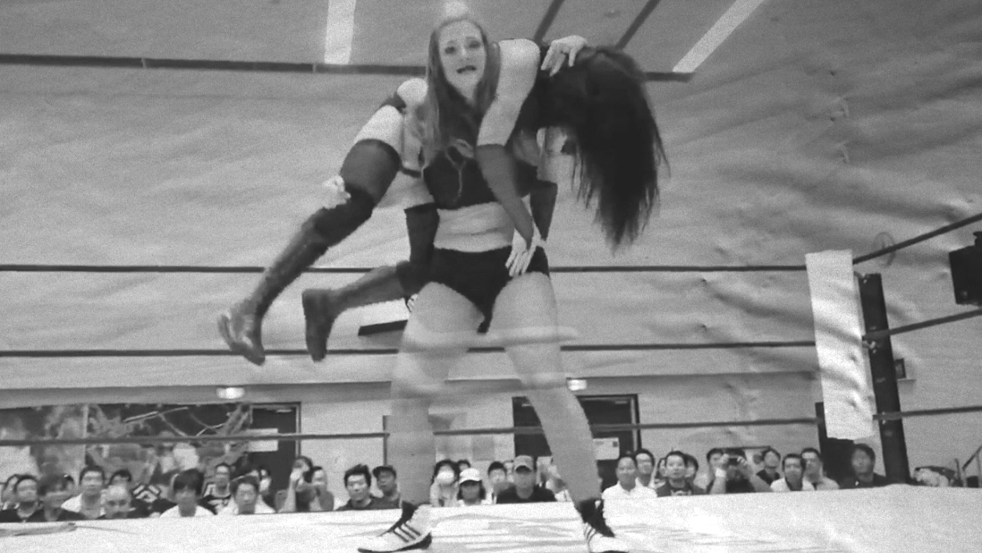 Kelly Klein vs. Natsu Sumire