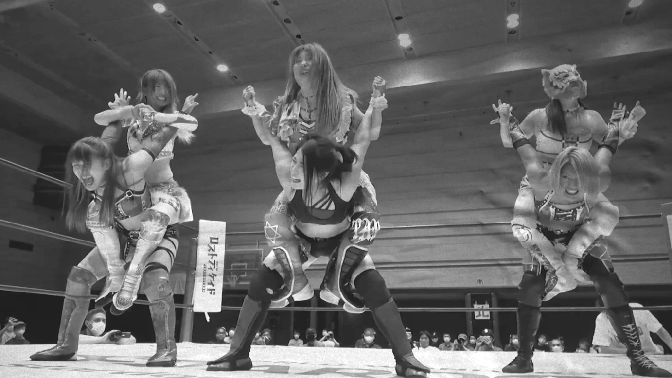 Giulia, Maika & Syuri vs. Mayu Iwatani, Starlight Kid & Tam Nakano