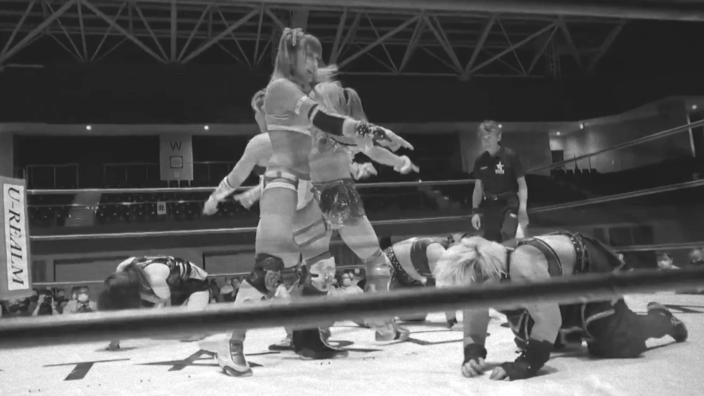 Saki Kashima, Ruaka & Natsuko Tora vs. Tam Nakano, Unagi Sayaka & Mina Shirakawa