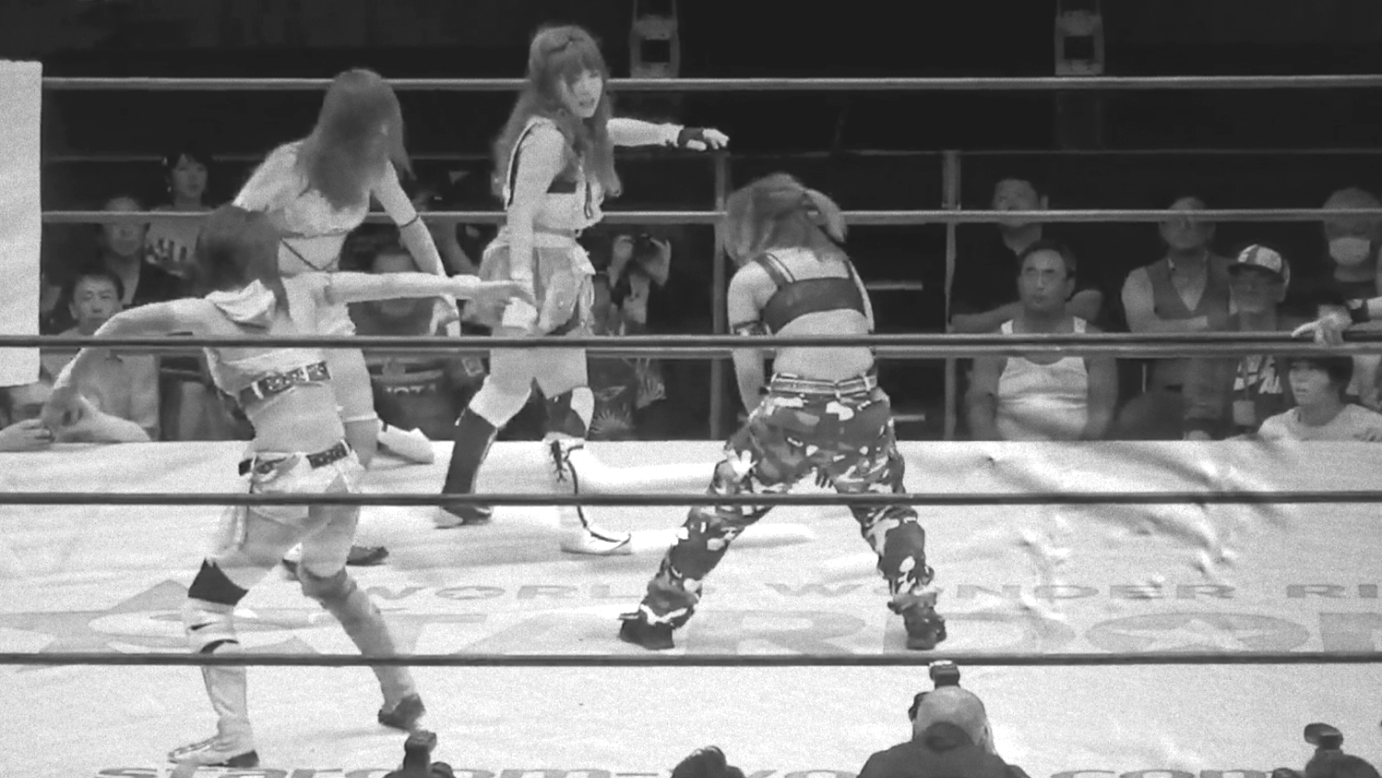 Hana Kimura, Konami & Jungle Kyona vs. Mayu Iwatani, Saki Kashima & Tam Nakano