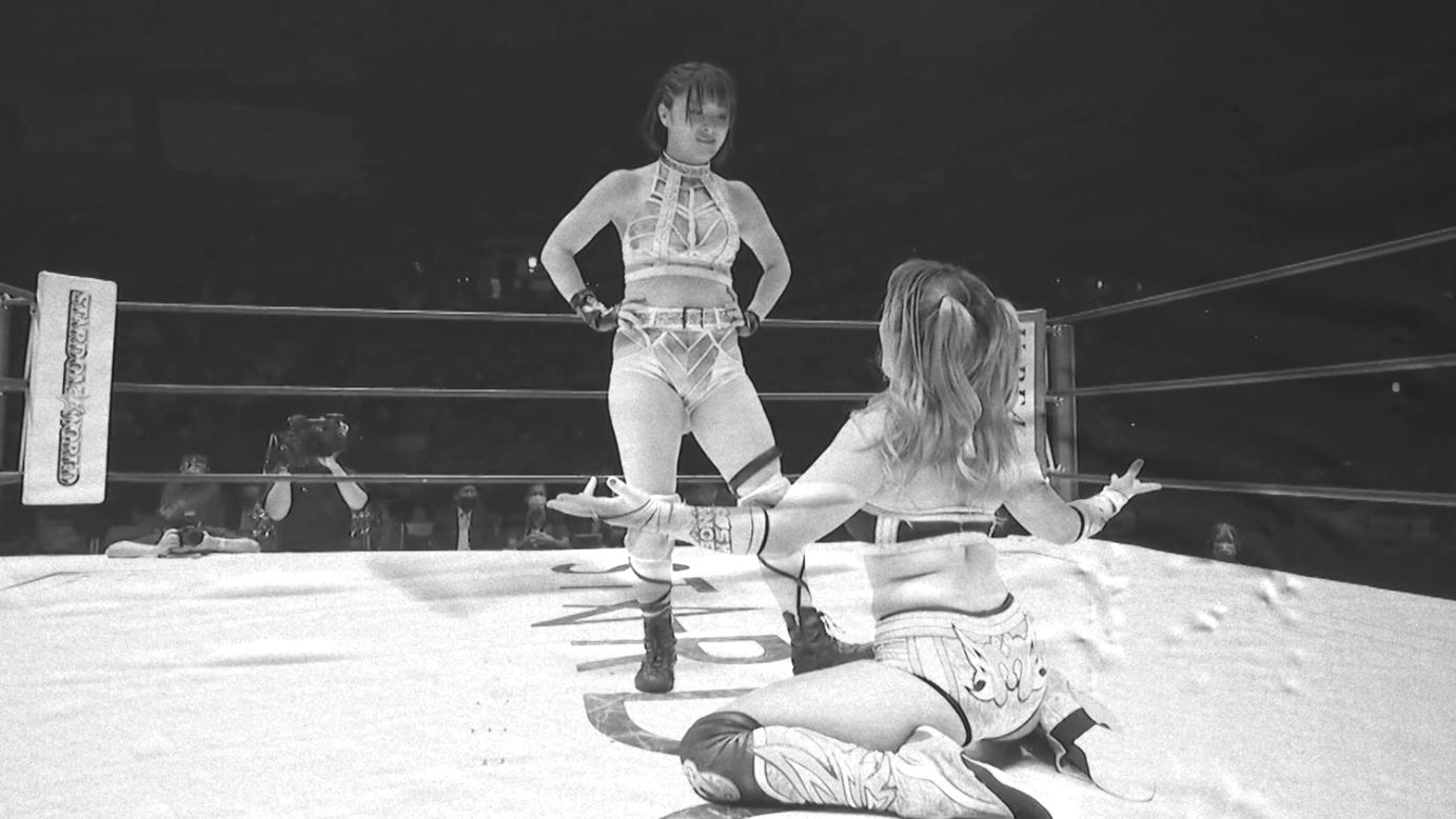 Natsupoi vs. Mina Shirakawa