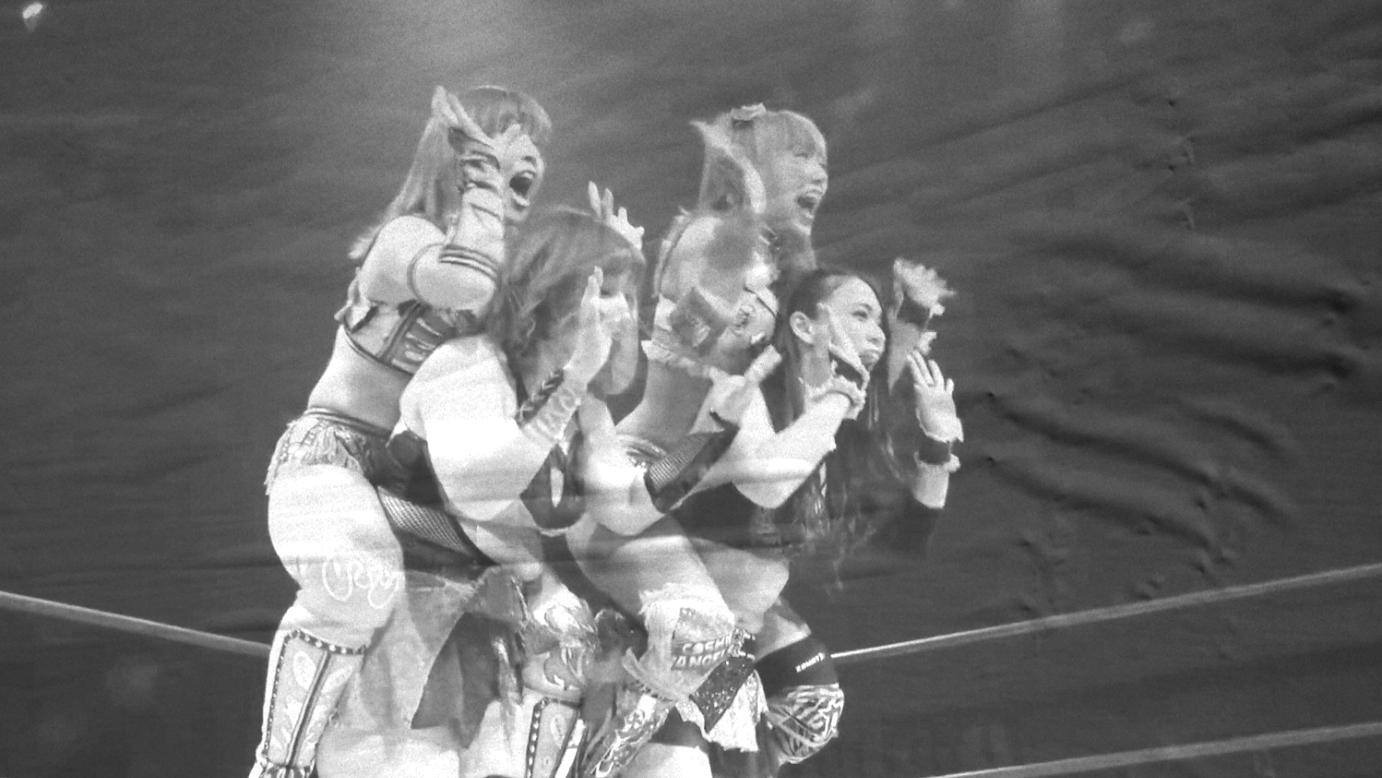 Rina Amikura, Yuko Sakurai, Unagi Sayaka & Mina Shirakawa vs. Starlight Kid, Rina, Ruaka & Haruka Umesaki