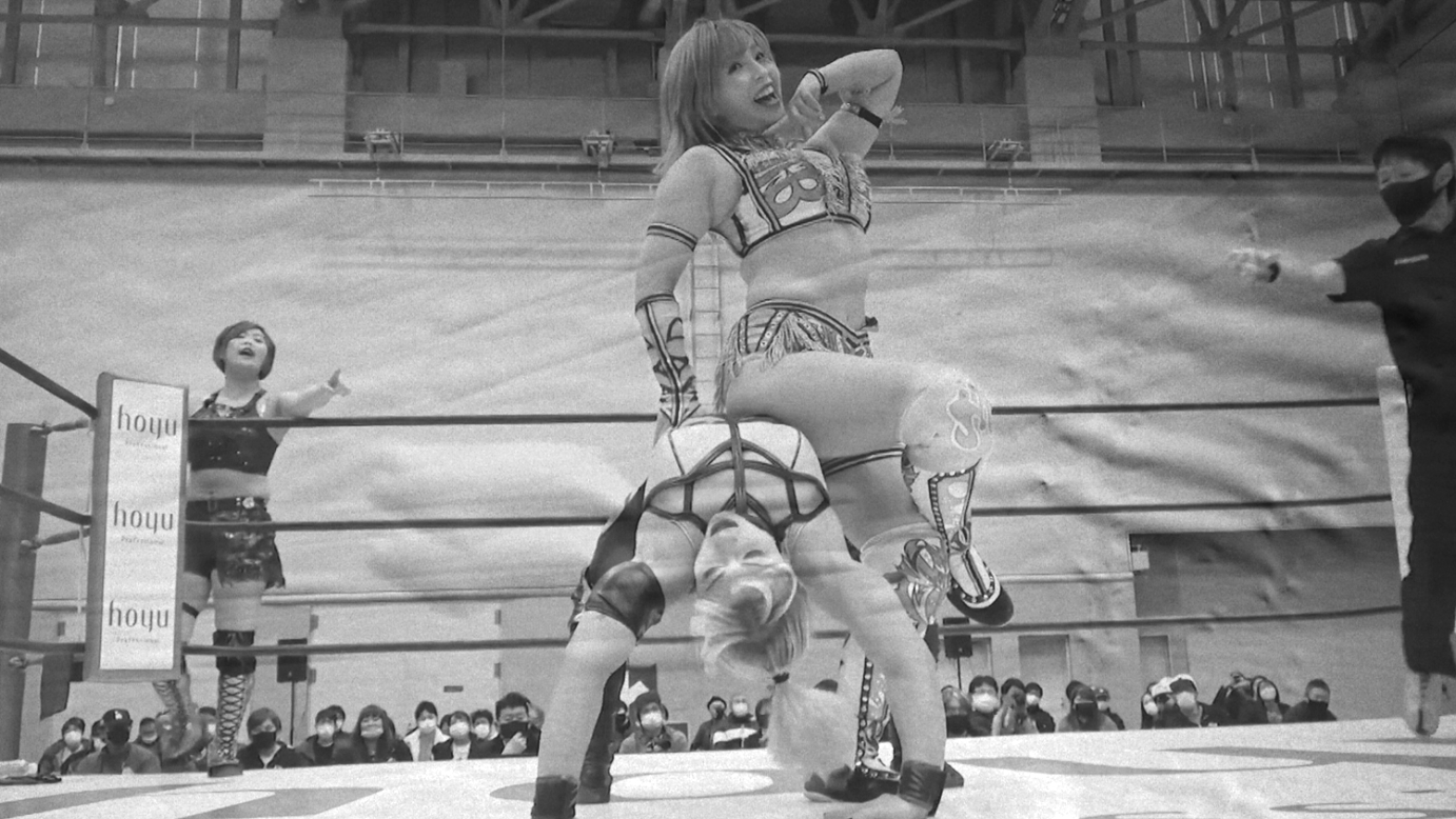 MIRAI & Thekla vs. Unagi Sayaka & Mina Shirakawa