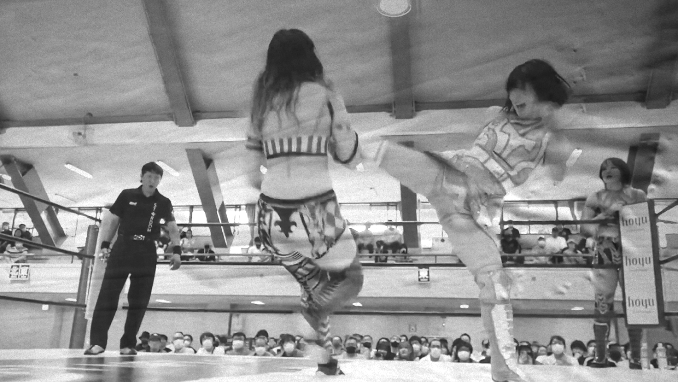 AZM & Lady C vs. HANAKO & Aya Sakura