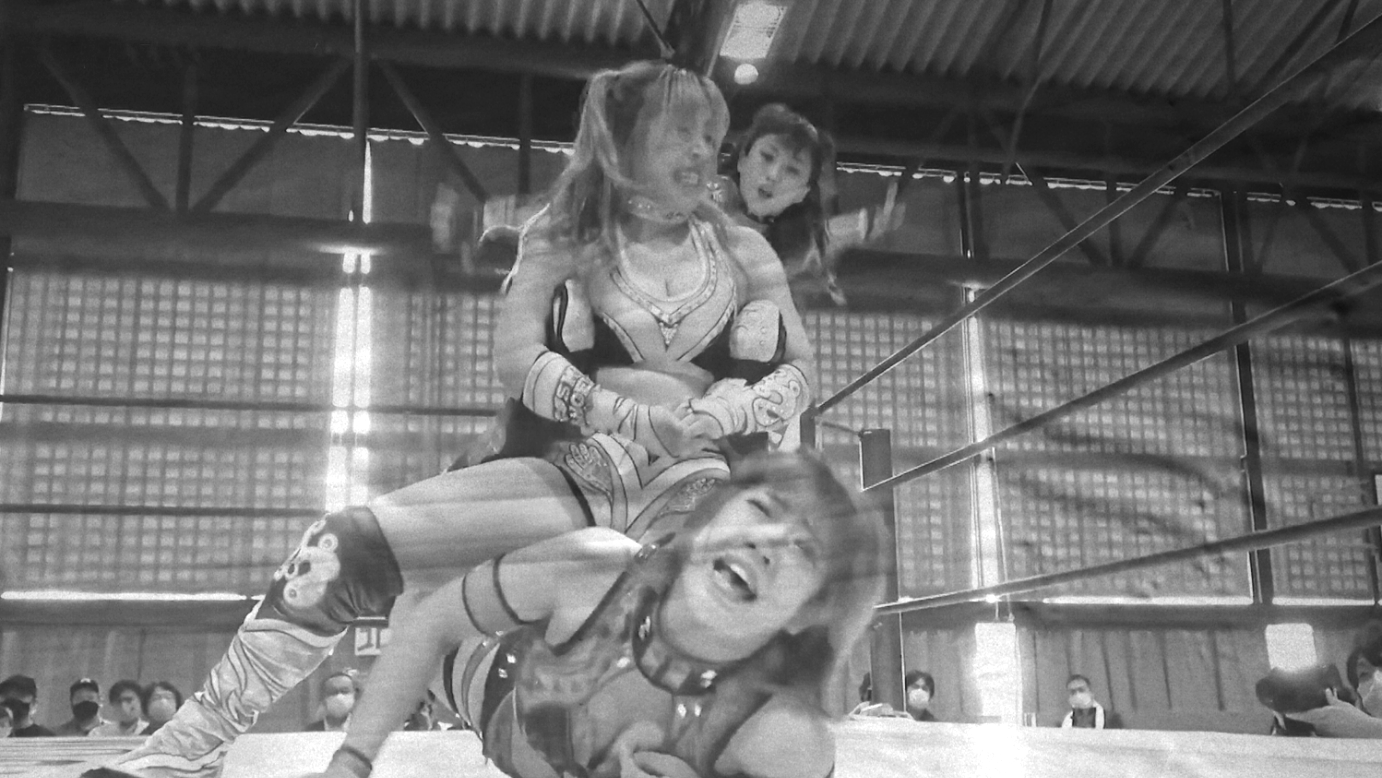 AZM & Saya Kamitani vs. Lady C & Mina Shirakawa