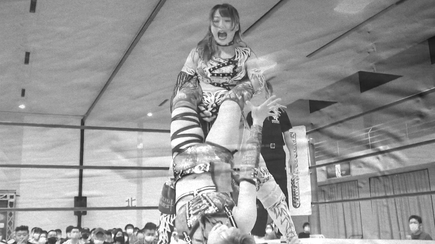 Utami Hayashishita & Saya Kamitani vs. Maika & Syuri