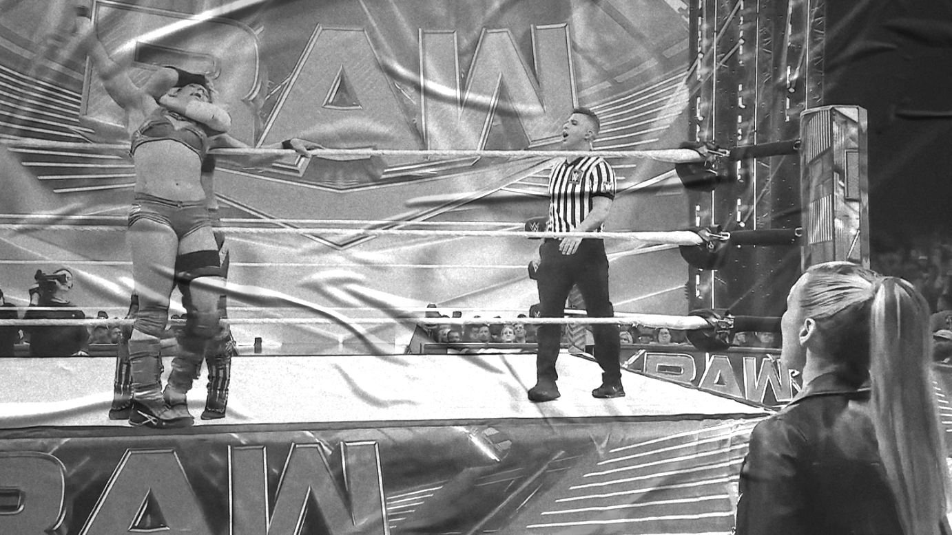 Shayna Baszler vs. Zoey Stark
