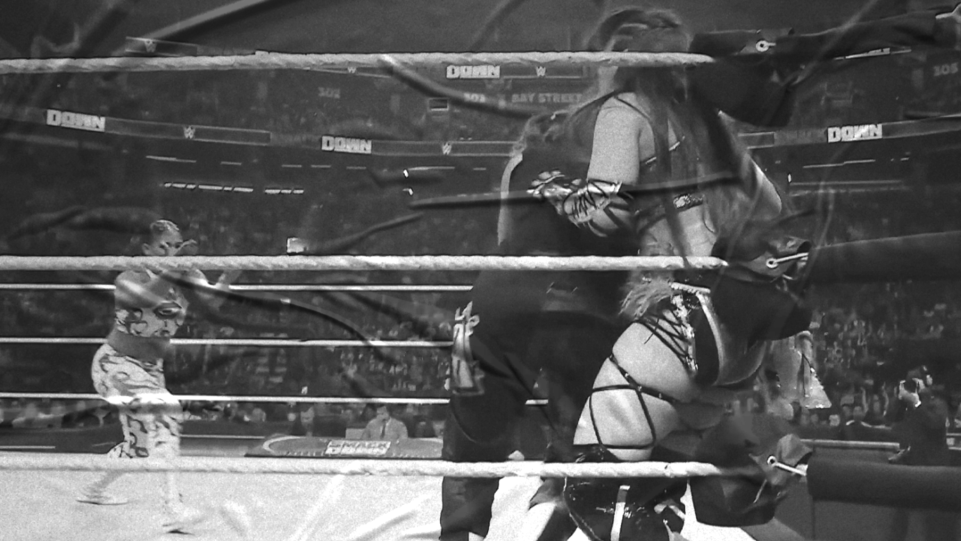 Bianca Belair & Charlotte Flair vs. Bayley & IYO SKY
