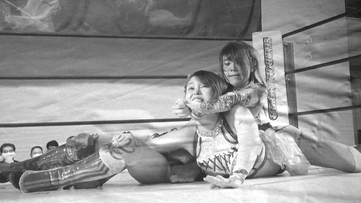 Mayu Iwatani vs. Waka Tsukiyama