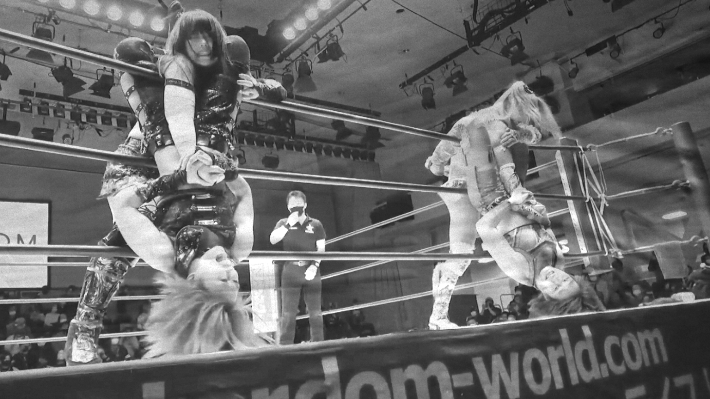 Konami & Syuri vs. Maika & Unagi Sayaka