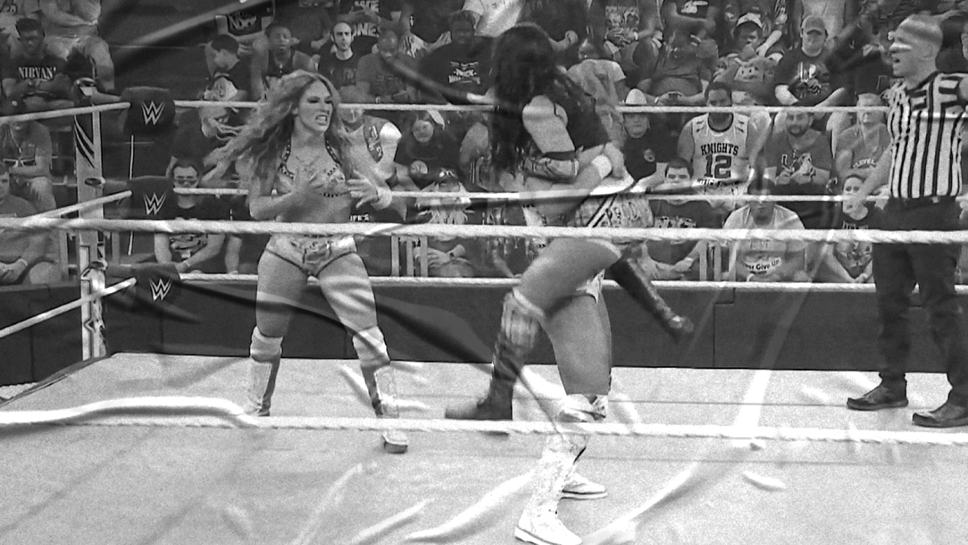 Elektra Lopez & Lola Vice vs. Kelani Jordan & Roxanne Perez