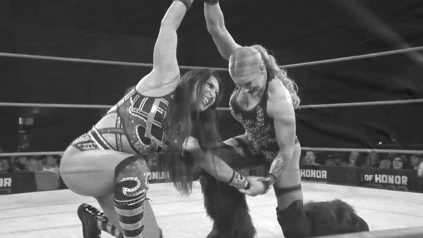 Hyan vs. Taya Valkyrie