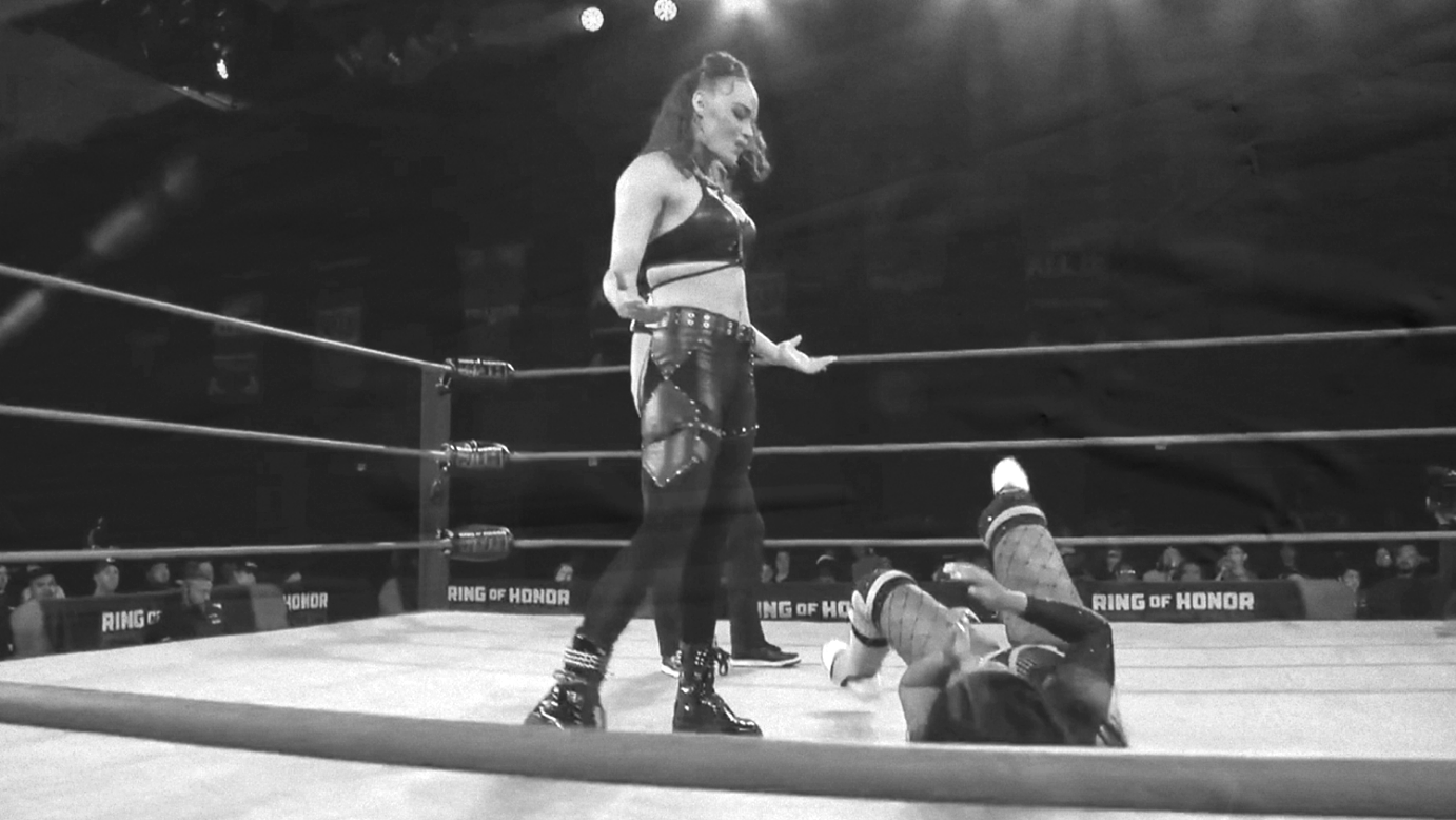 Robyn Renegade vs. Maya World